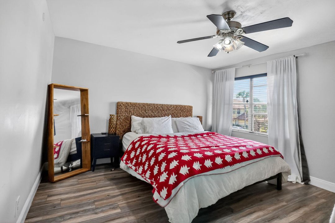 На продажу: $465,000 (3 спален, 2 ванн, 1935 Квадратных фут)