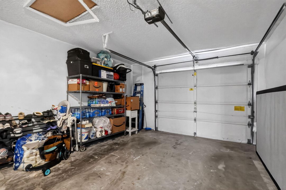 На продажу: $465,000 (3 спален, 2 ванн, 1935 Квадратных фут)