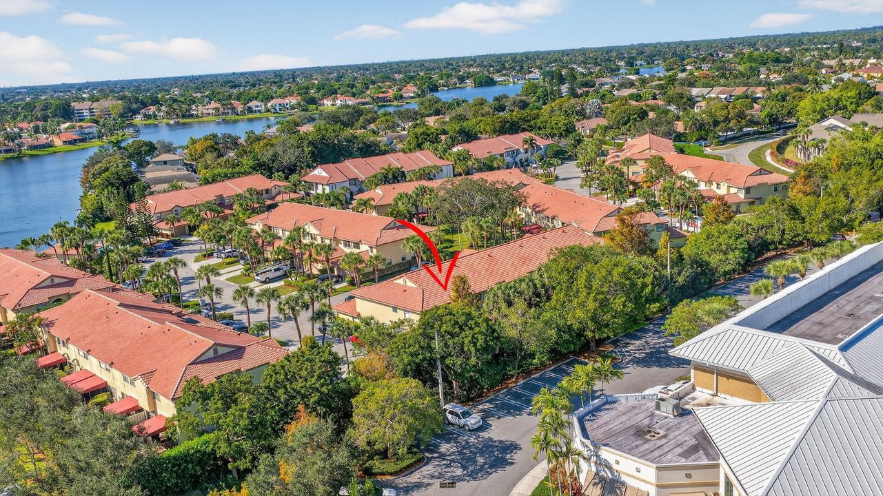 На продажу: $465,000 (3 спален, 2 ванн, 1935 Квадратных фут)