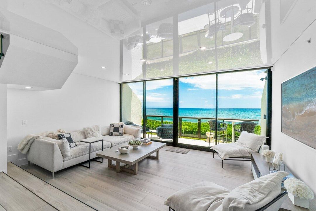 For Sale: $3,995,000 (3 beds, 2 baths, 1824 Square Feet)