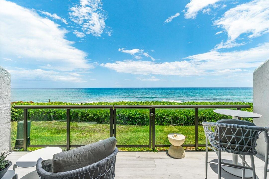 For Sale: $3,995,000 (3 beds, 2 baths, 1824 Square Feet)