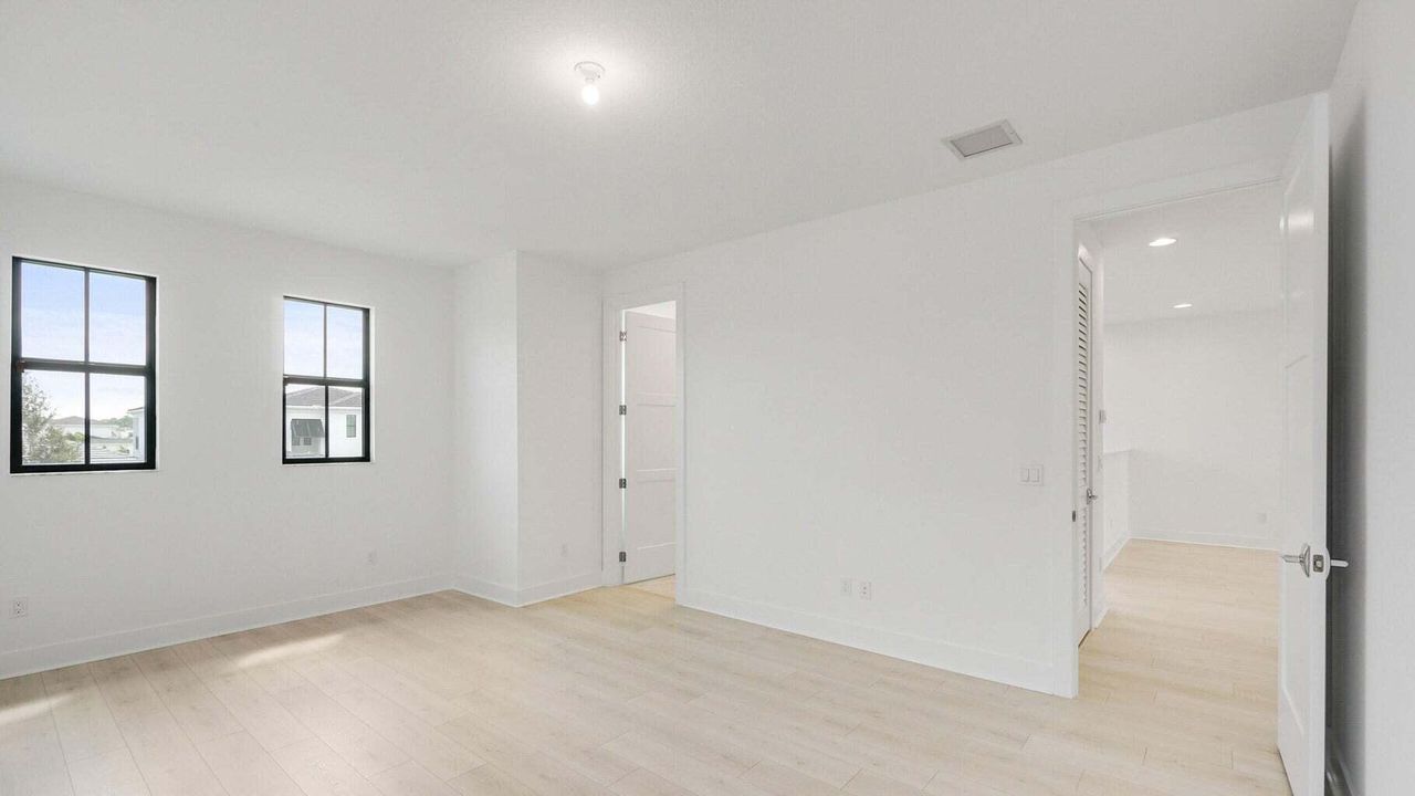 For Sale: $1,799,900 (3 beds, 3 baths, 3162 Square Feet)