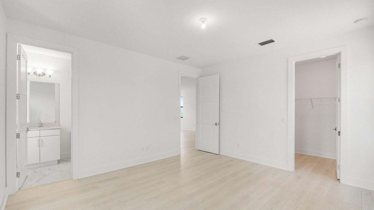 For Sale: $1,799,900 (3 beds, 3 baths, 3162 Square Feet)