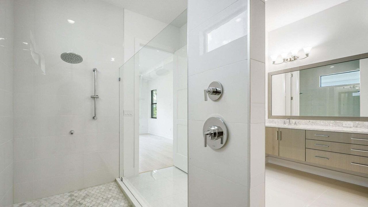 For Sale: $1,799,900 (3 beds, 3 baths, 3162 Square Feet)