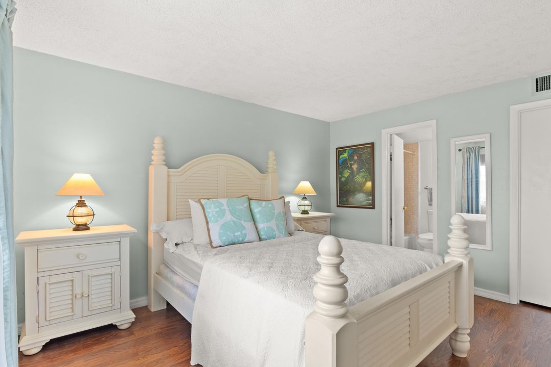 出租: $2,200 (2 贝兹, 2 浴室, 1014 平方英尺)