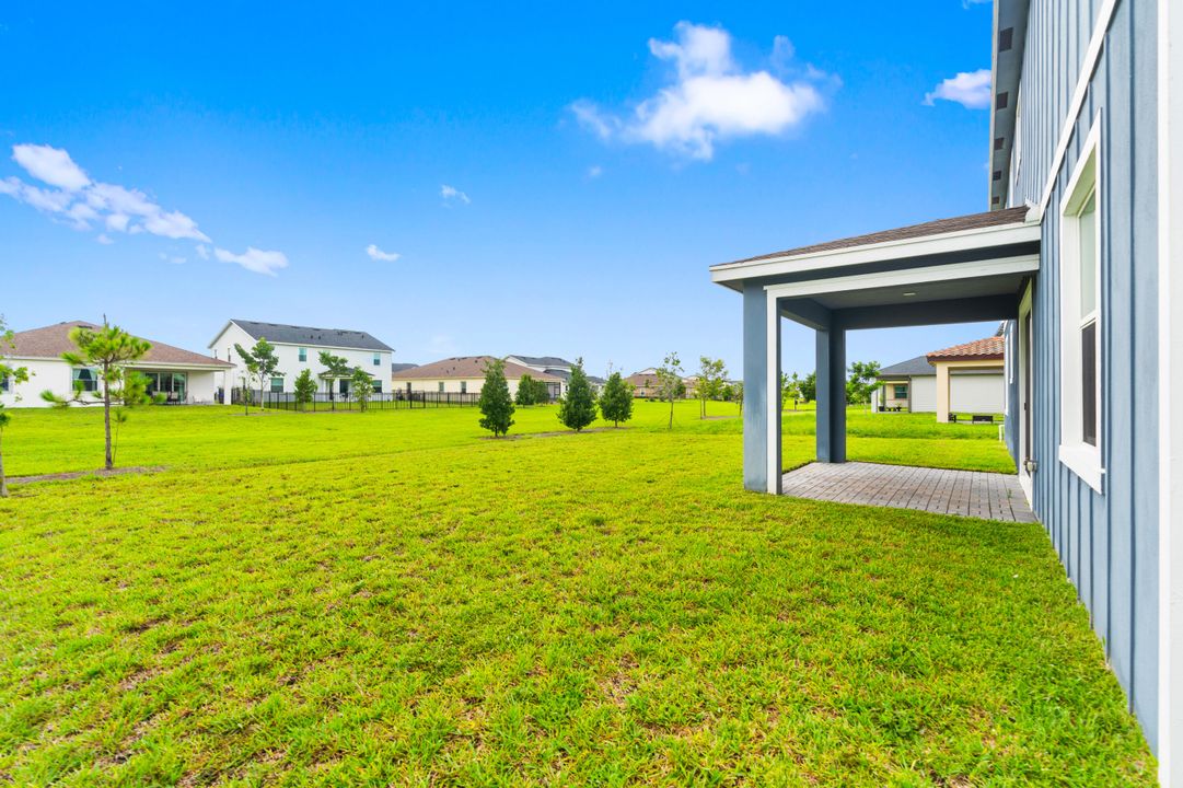 На продажу: $796,000 (5 спален, 4 ванн, 3357 Квадратных фут)