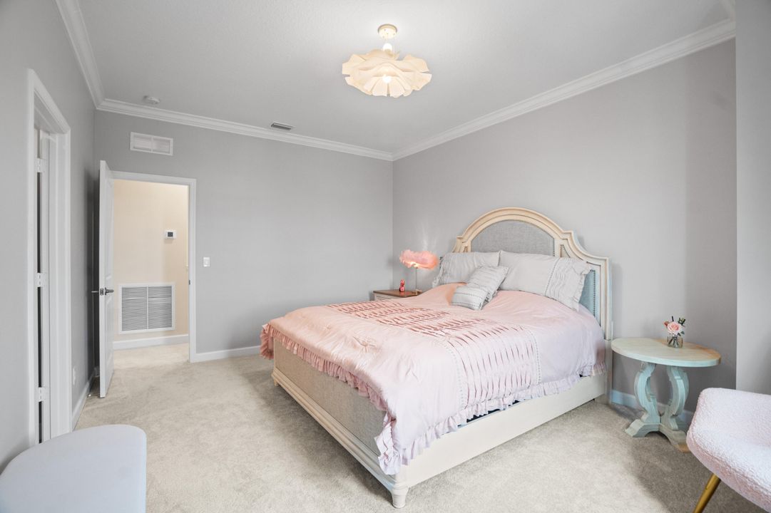 На продажу: $796,000 (5 спален, 4 ванн, 3357 Квадратных фут)