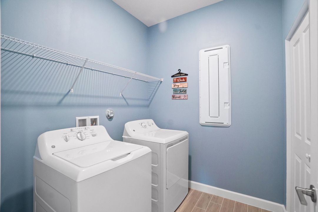 На продажу: $796,000 (5 спален, 4 ванн, 3357 Квадратных фут)