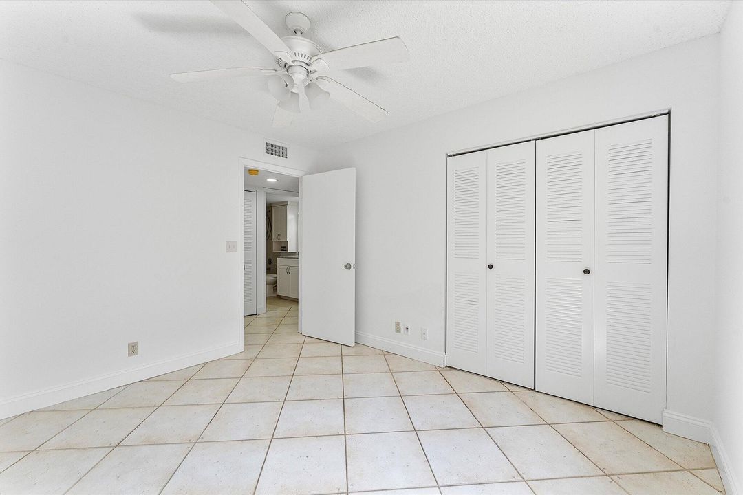 For Sale: $145,000 (2 beds, 2 baths, 900 Square Feet)