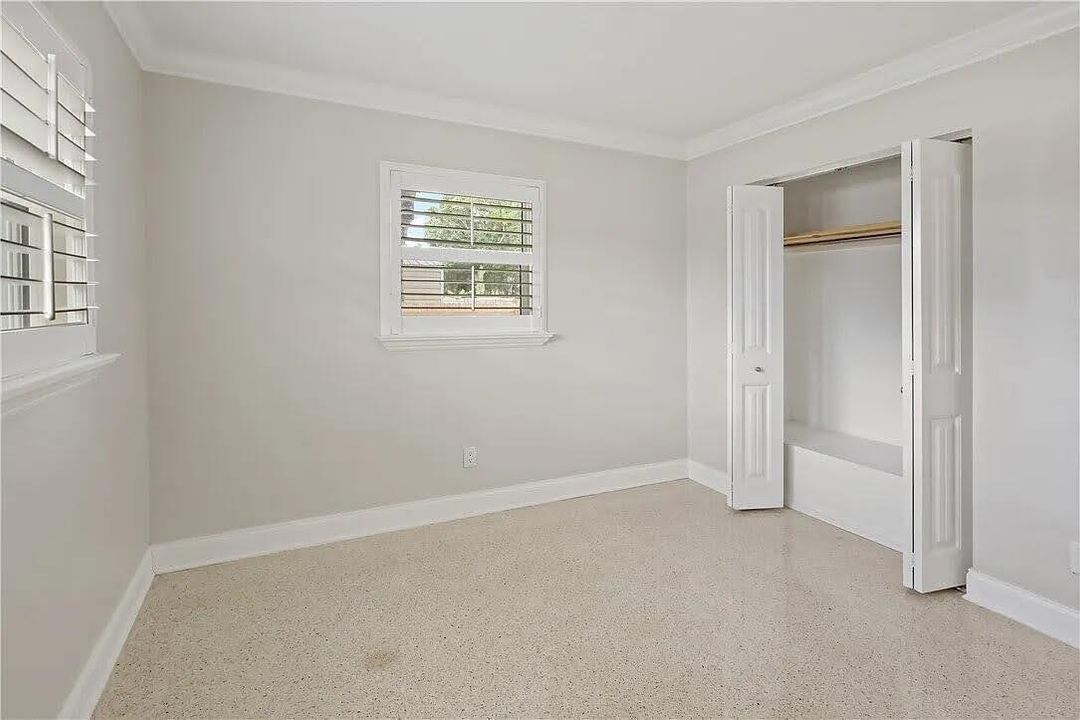 待售: $349,000 (2 贝兹, 2 浴室, 1152 平方英尺)