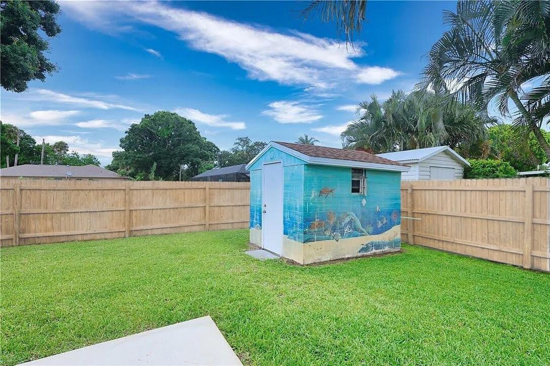 待售: $349,000 (2 贝兹, 2 浴室, 1152 平方英尺)