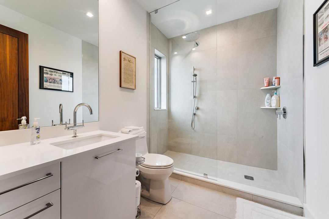 待售: $9,900,000 (3 贝兹, 5 浴室, 4767 平方英尺)