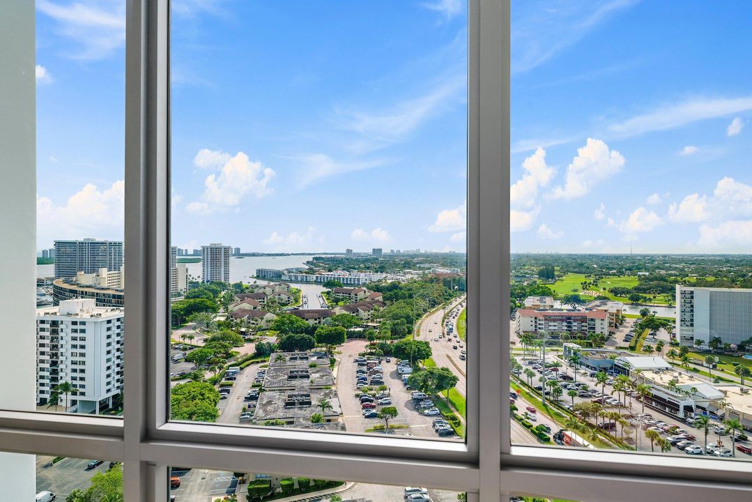 待售: $9,900,000 (3 贝兹, 5 浴室, 4767 平方英尺)