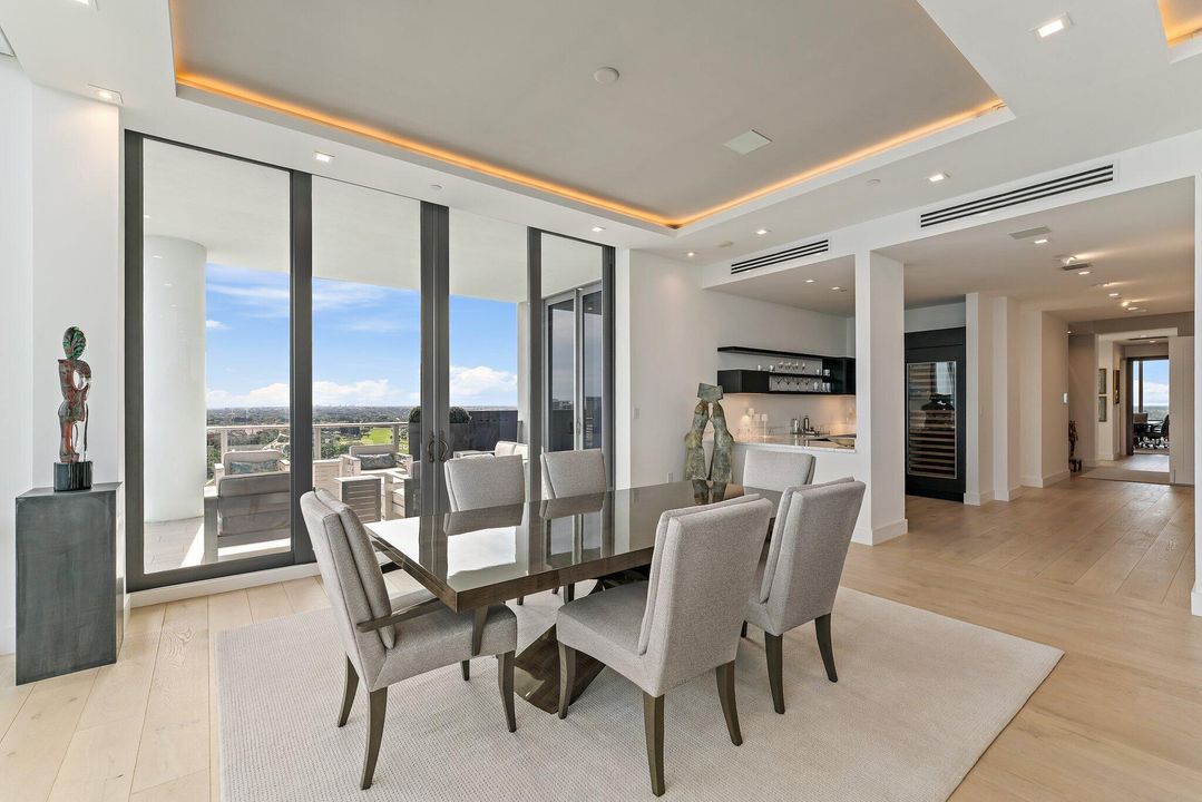 待售: $9,900,000 (3 贝兹, 5 浴室, 4767 平方英尺)