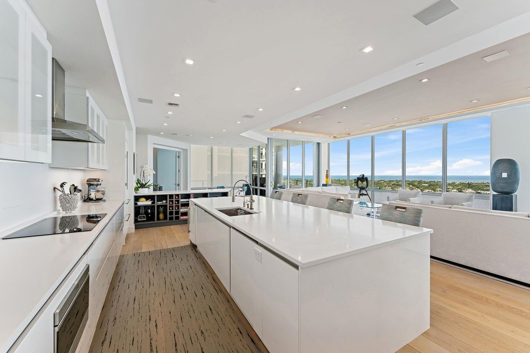 待售: $9,900,000 (3 贝兹, 5 浴室, 4767 平方英尺)