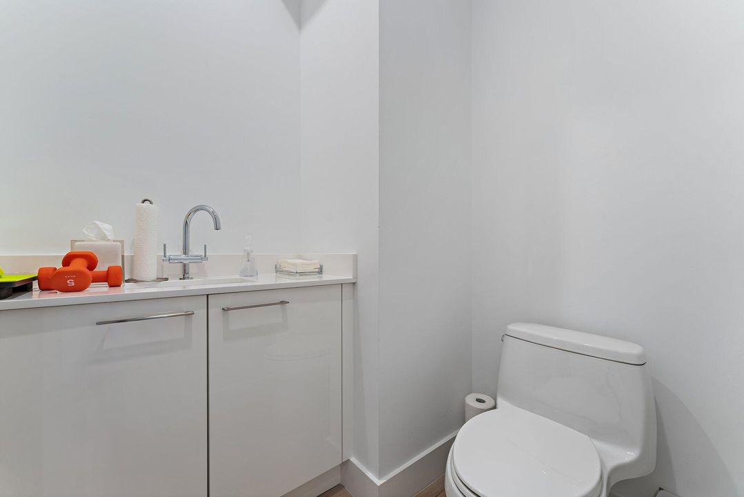 待售: $9,900,000 (3 贝兹, 5 浴室, 4767 平方英尺)