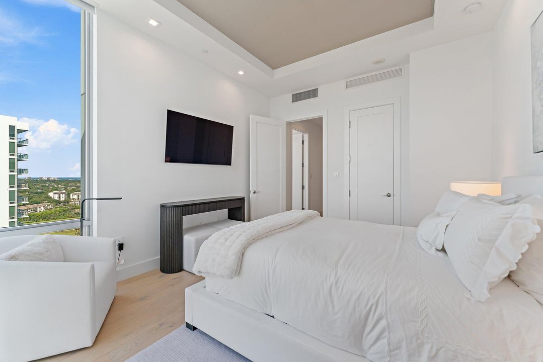 待售: $9,900,000 (3 贝兹, 5 浴室, 4767 平方英尺)