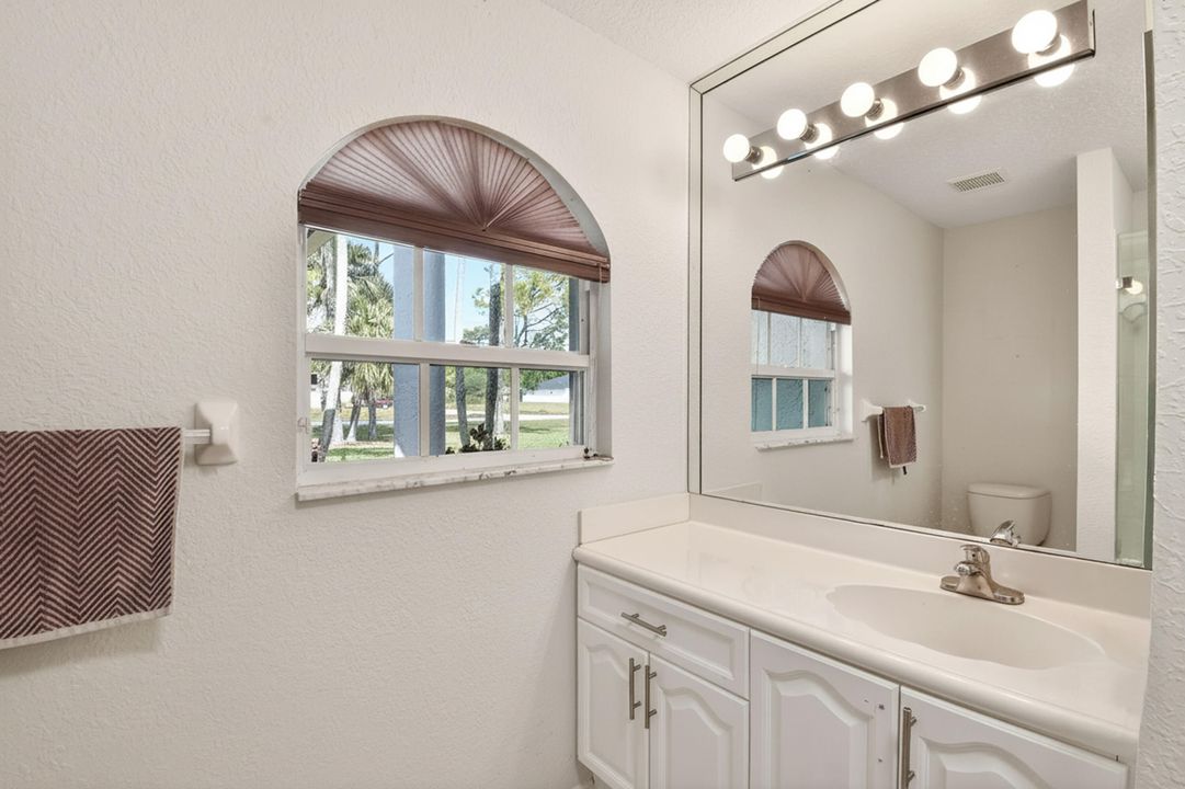 En Renta: $4,950 (3 camas, 2 baños, 2513 Pies cuadrados)