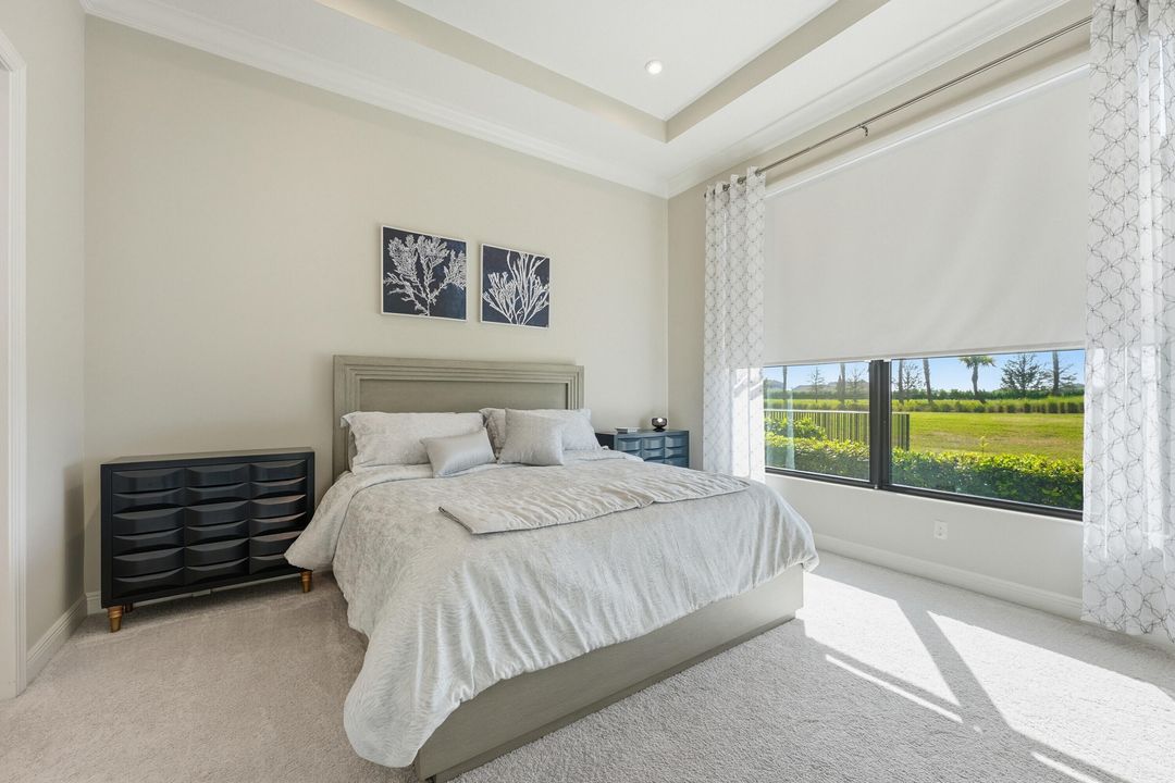 待售: $449,000 (2 贝兹, 2 浴室, 1430 平方英尺)