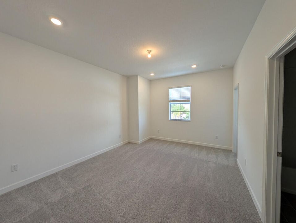 В аренду: $6,950 (5 спален, 4 ванн, 3360 Квадратных фут)