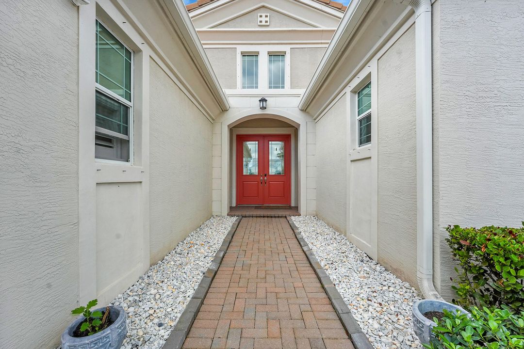 На продажу: $725,000 (4 спален, 3 ванн, 2436 Квадратных фут)