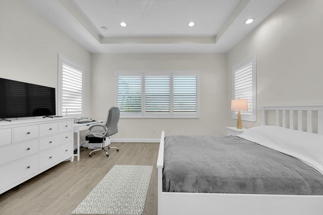 На продажу: $725,000 (4 спален, 3 ванн, 2436 Квадратных фут)