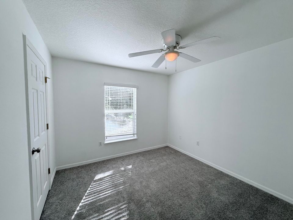 На продажу: $369,000 (4 спален, 2 ванн, 2257 Квадратных фут)