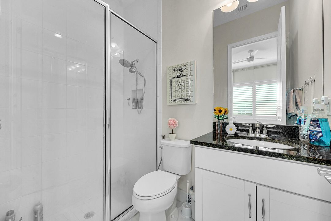 На продажу: $725,000 (4 спален, 3 ванн, 2436 Квадратных фут)