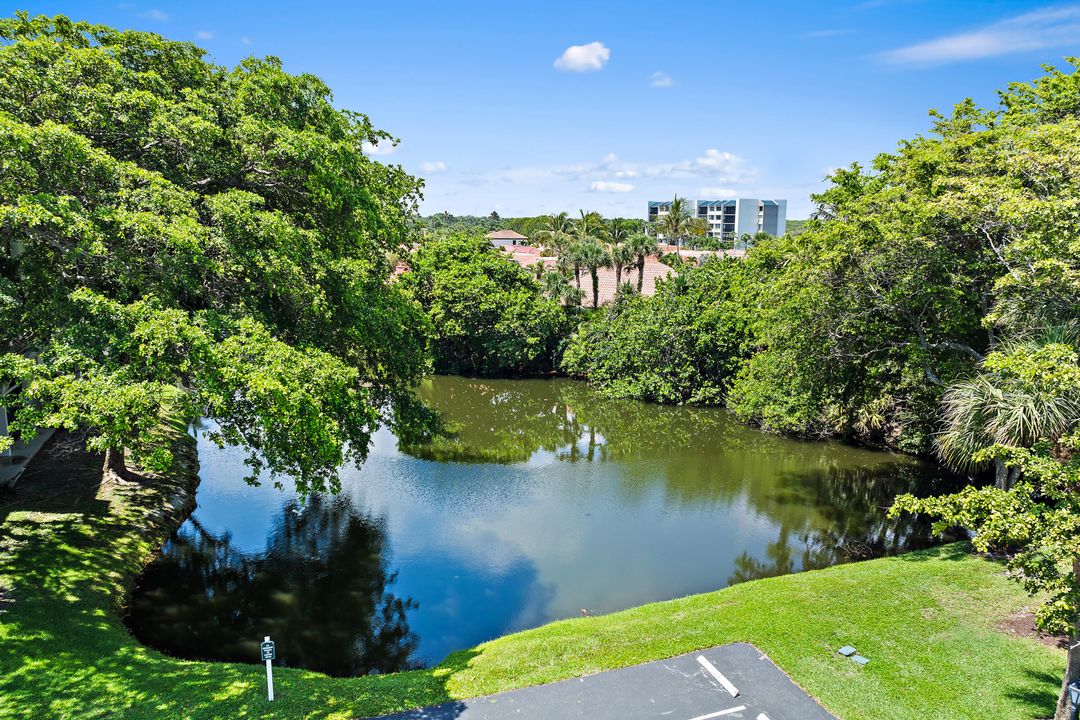 待售: $395,000 (2 贝兹, 2 浴室, 1183 平方英尺)