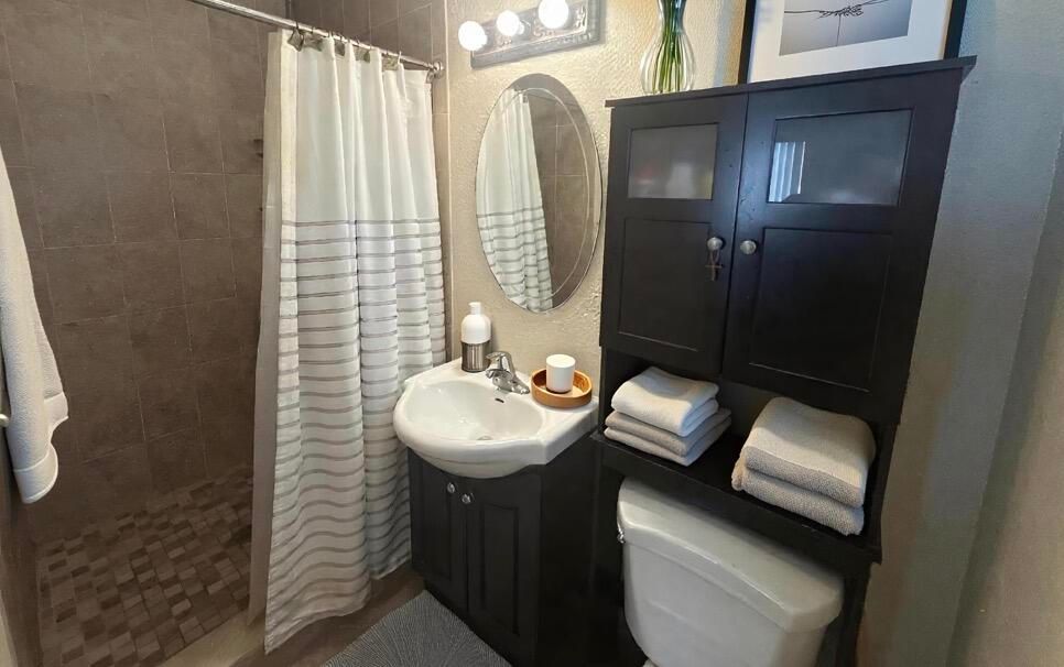 For Sale: $664,000 (3 beds, 2 baths, 1514 Square Feet)