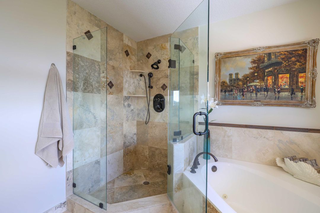 For Sale: $1,799,000 (4 beds, 2 baths, 2910 Square Feet)