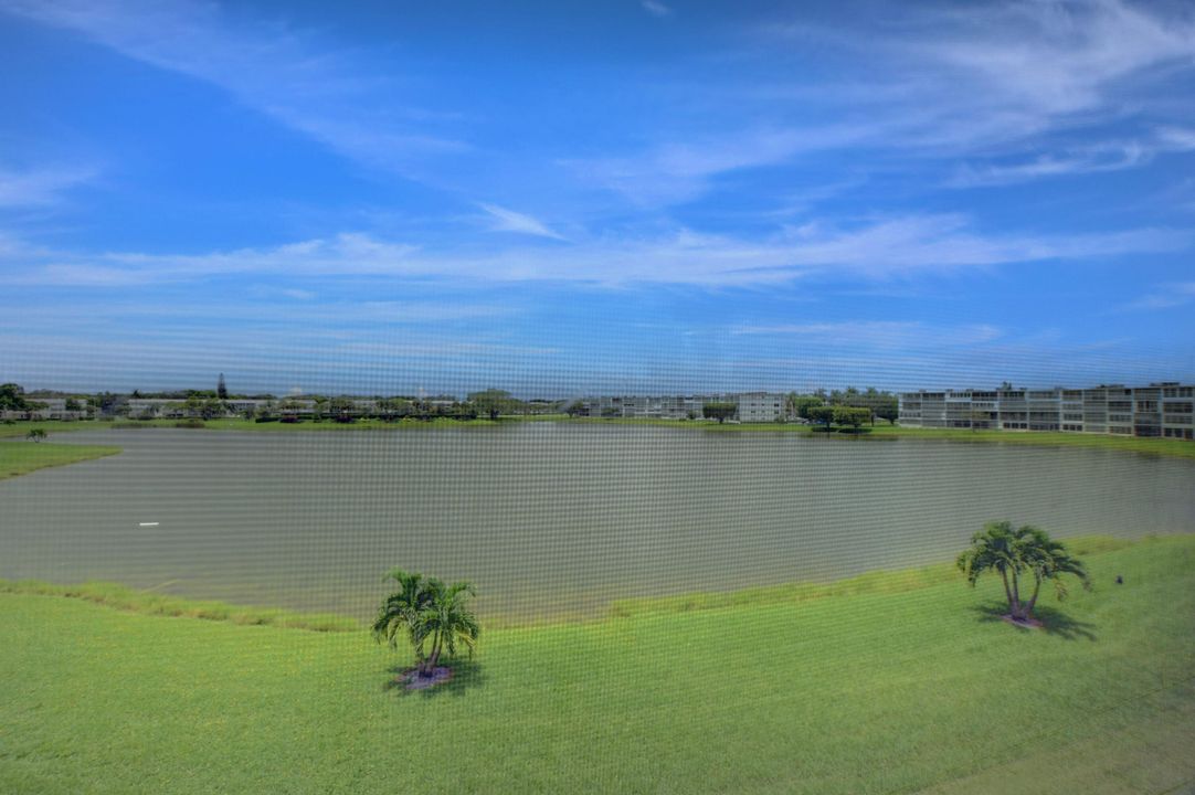 В аренду: $1,875 (2 спален, 1 ванн, 861 Квадратных фут)