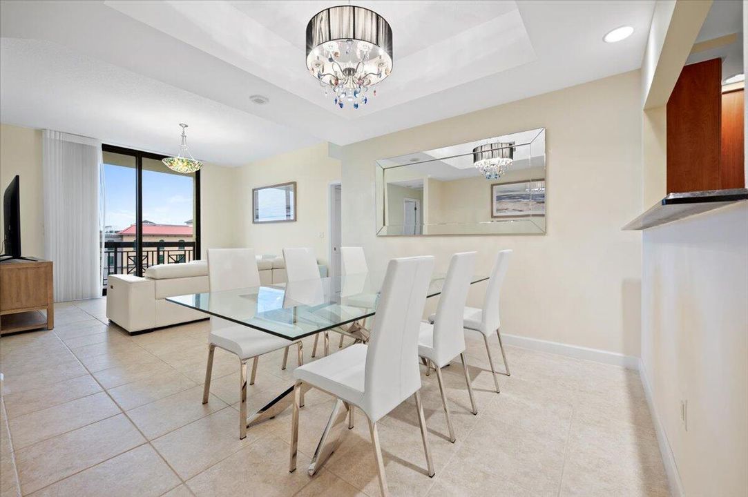 待售: $2,950,000 (3 贝兹, 3 浴室, 1833 平方英尺)