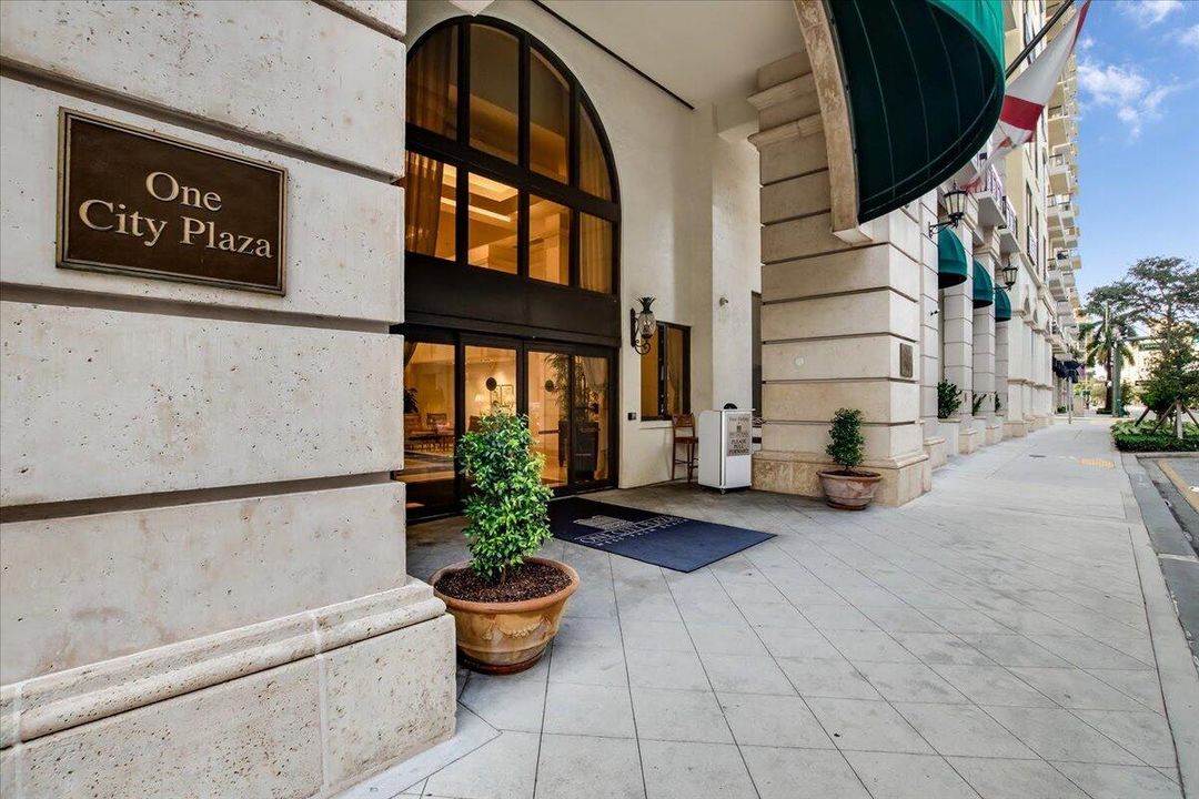 待售: $2,950,000 (3 贝兹, 3 浴室, 1833 平方英尺)