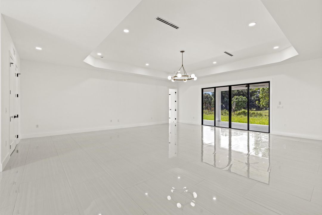 На продажу: $995,000 (4 спален, 3 ванн, 3160 Квадратных фут)