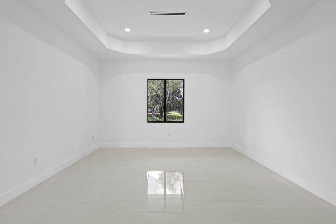 На продажу: $995,000 (4 спален, 3 ванн, 3160 Квадратных фут)