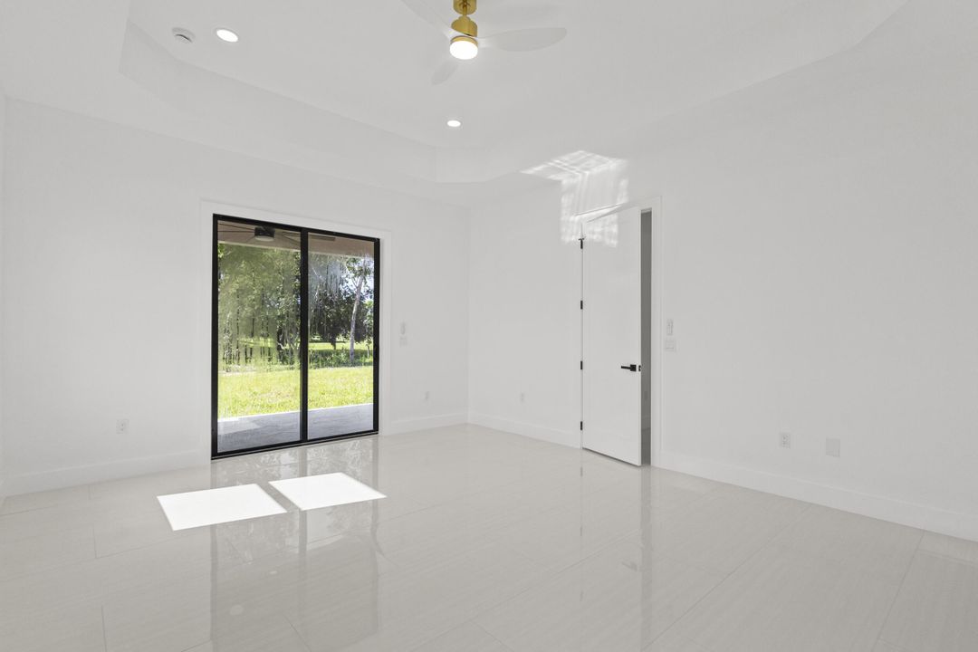 На продажу: $995,000 (4 спален, 3 ванн, 3160 Квадратных фут)