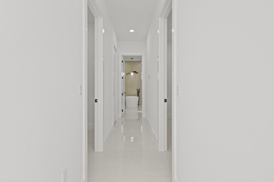 На продажу: $995,000 (4 спален, 3 ванн, 3160 Квадратных фут)