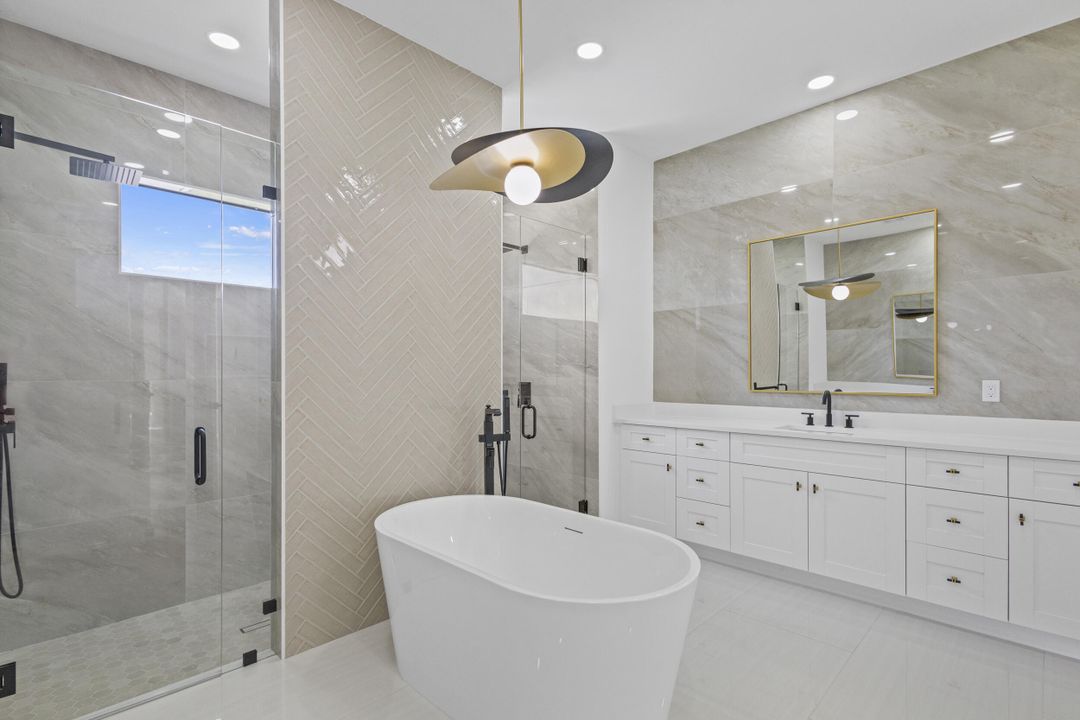 На продажу: $995,000 (4 спален, 3 ванн, 3160 Квадратных фут)