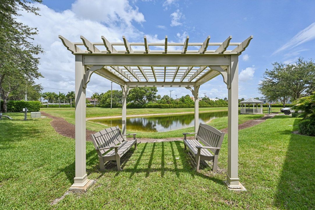 For Sale: $398,000 (3 beds, 2 baths, 1812 Square Feet)