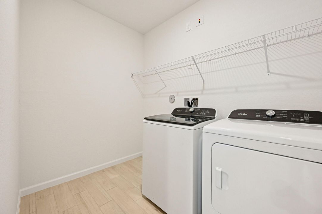 For Sale: $462,290 (4 beds, 2 baths, 2503 Square Feet)