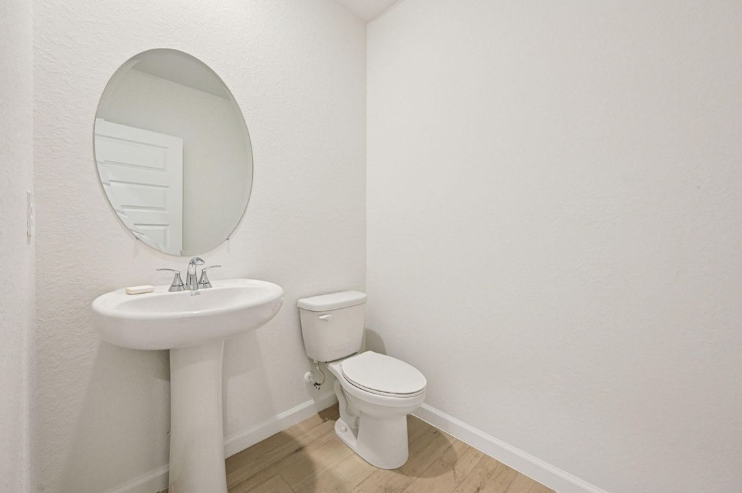 For Sale: $462,290 (4 beds, 2 baths, 2503 Square Feet)