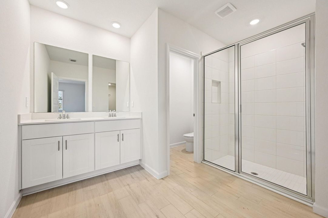 For Sale: $462,290 (4 beds, 2 baths, 2503 Square Feet)