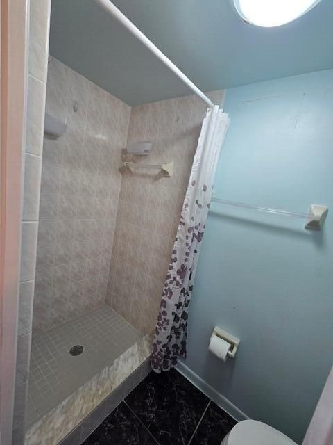 For Sale: $225,000 (2 beds, 2 baths, 1036 Square Feet)