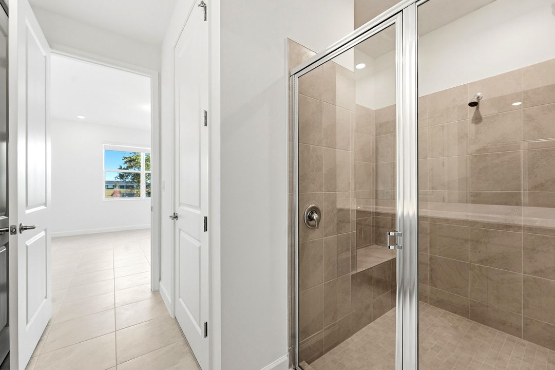 For Rent: $2,050 (2 beds, 2 baths, 1308 Square Feet)