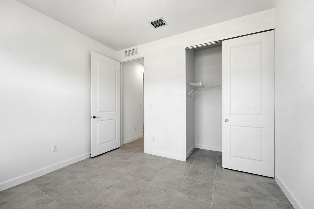 For Rent: $2,050 (2 beds, 2 baths, 1308 Square Feet)