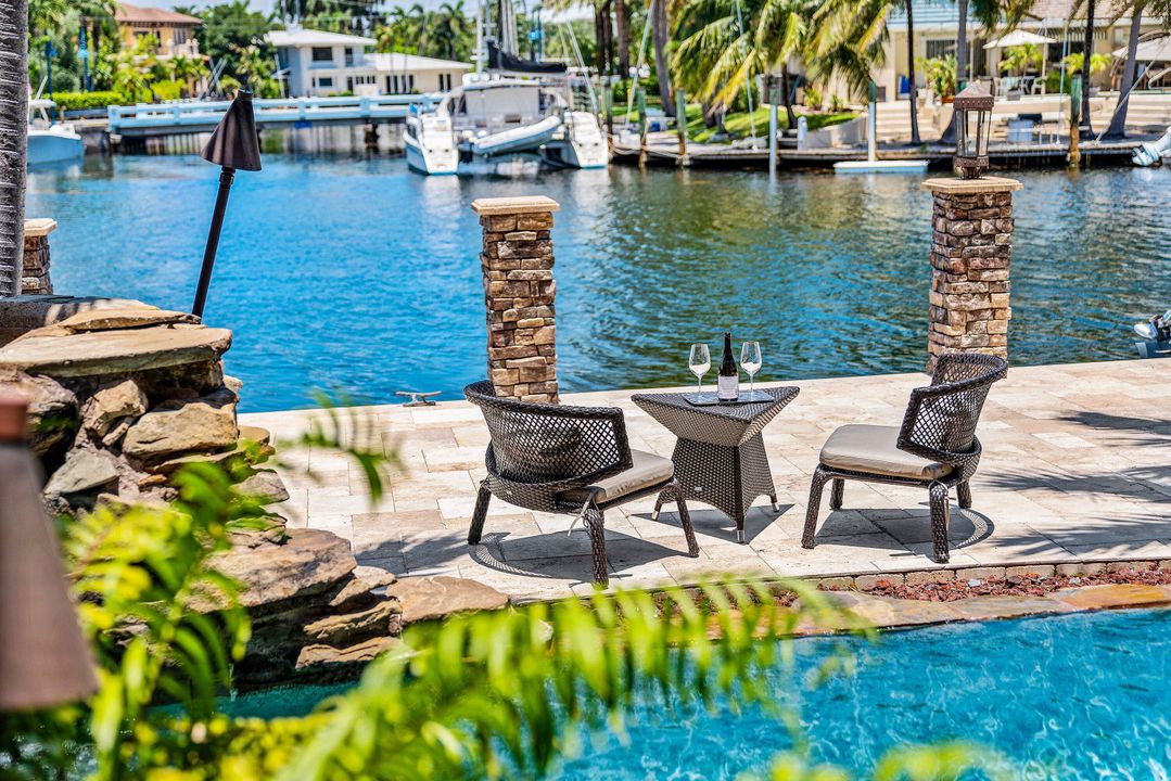 待售: $6,975,000 (5 贝兹, 5 浴室, 6818 平方英尺)