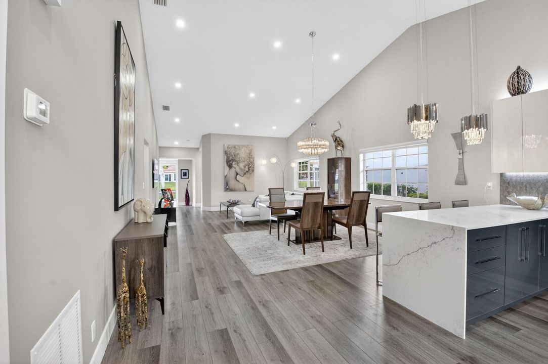 На продажу: $485,000 (2 спален, 2 ванн, 1798 Квадратных фут)