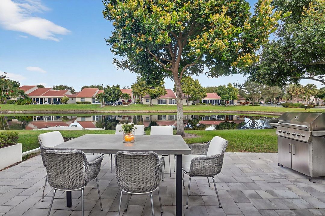 На продажу: $485,000 (2 спален, 2 ванн, 1798 Квадратных фут)