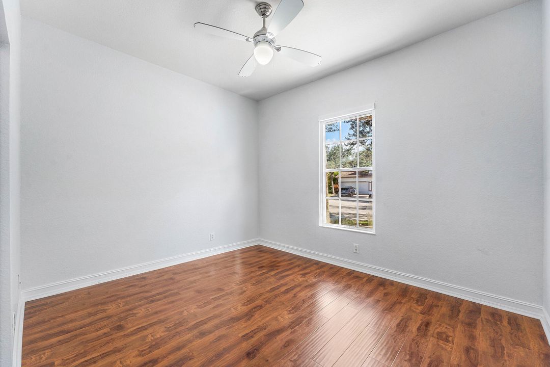 En Venta: $900,000 (5 camas, 3 baños, 2476 Pies cuadrados)